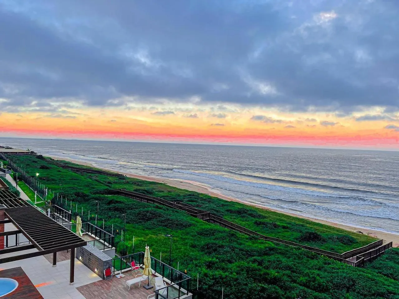 Resort Apto Frente Mar 巴拉韦利亚 公寓
